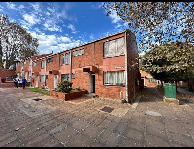 3 BEDROOM APARTMENT FOR SALE IN JEPPESTOWN
